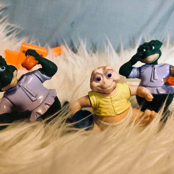 1992 McDonald’s Dinosaurs Baby Sinclair & Classmates Lot Jim Henson Figures - Picture 3 of 4
